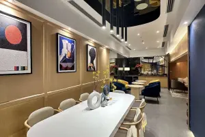 Ramada by Wyndham Bangkok Sukhumvit 11