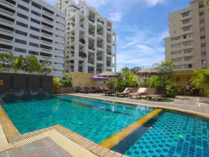 Woraburi Sukhumvit Hotel & Resort